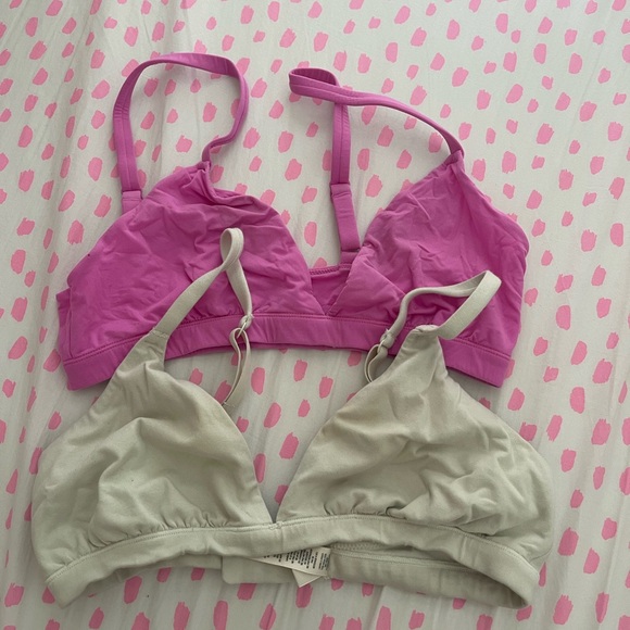 SKIMS Other - Skims stretchy bralettes